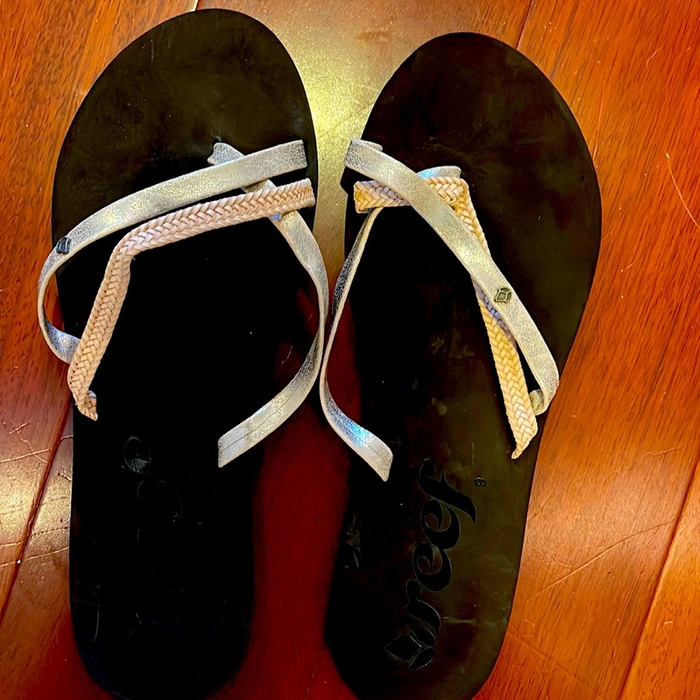 REEF flip flops - neutral beige and gold